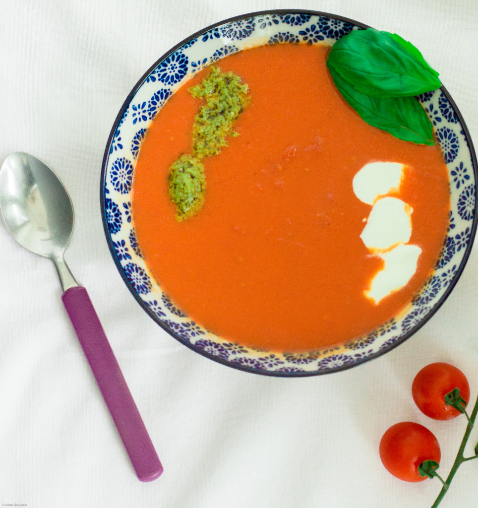Tomato, Pesto & Basil Soup